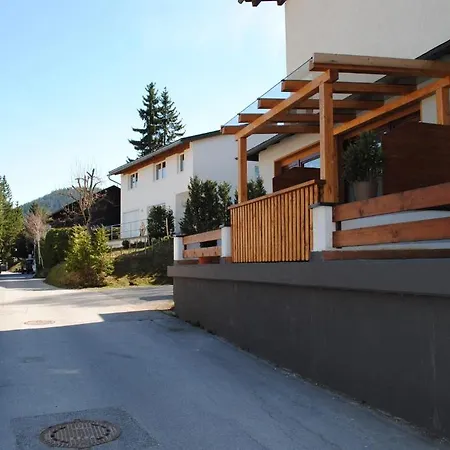 Haus Frank Apartment°6 アパート ゼーフェルト・イン・チロル